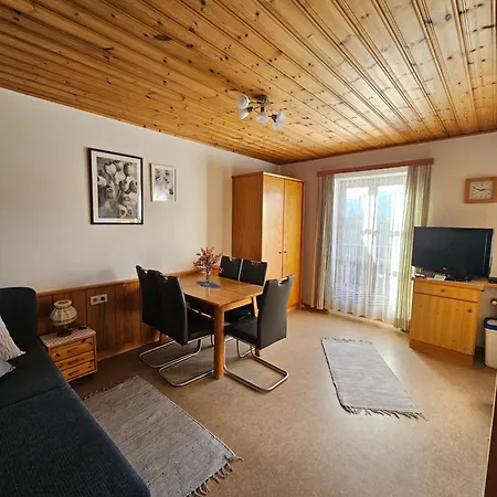 Biohof Poinsitgut Farm stay Mariapfarr